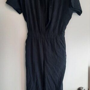 Lululemon Perfectly Poised Jumpsuit Black /Navy - size 4